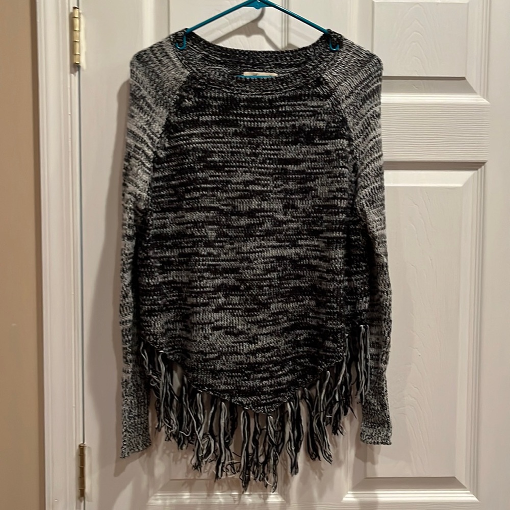 Hollister beachy throwover sweater